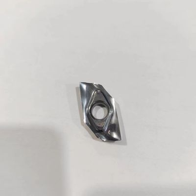 HM90APCR160520 High Strength Precision Tungsten Carbide Inserts untuk Pengolahan Besi Tembaga