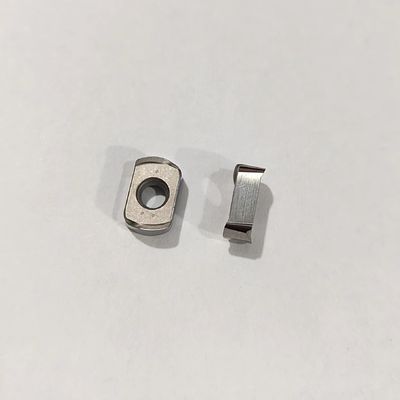 Harga bagus K40 Garde PVD/CVD Alternatif Berlapis Untuk Sisipan Penggilingan Karbida Vertikal Untuk Pemrosesan Baja on line