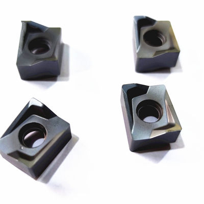 Harga bagus Rough Turning High Feed Milling Inserts 90.4 HRA Deep Hole Processing on line
